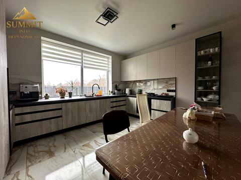 будинок за адресою Липова Алея