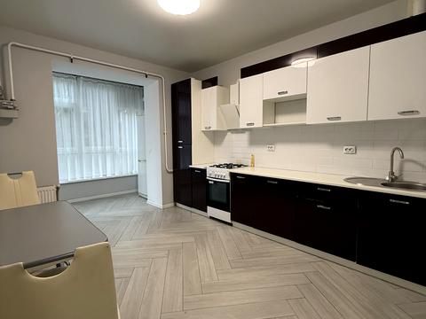 квартира за адресою Максима Залізняка вул., 1в