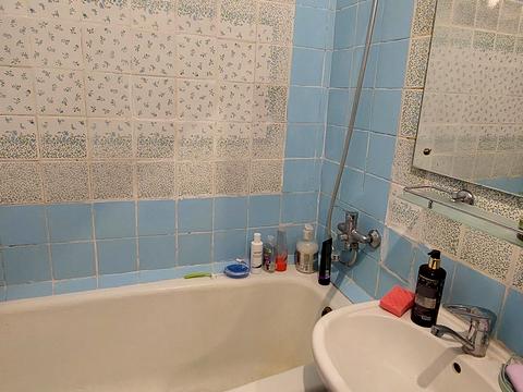 кімната за адресою Володимира Івасюка просп. (Героїв Сталінграду), 61-А