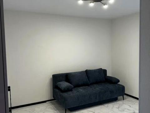 квартира за адресою Микільсько-Слобідська вул., 8