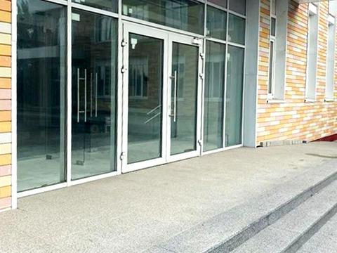 коммерческая по адресу Луговая ул., 13