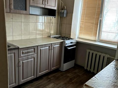 квартира по адресу Листопадова ул., 1а