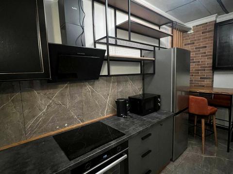 квартира за адресою Героїв Крут вул., 10