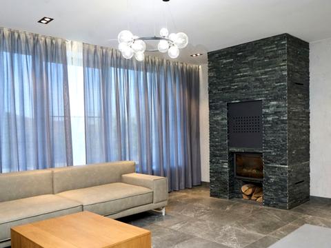 будинок за адресою Абрикосова вул., 11