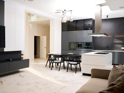 будинок за адресою Абрикосова вул., 11