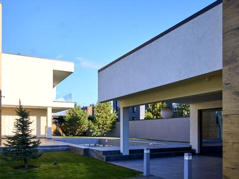 будинок за адресою Абрикосова вул., 11