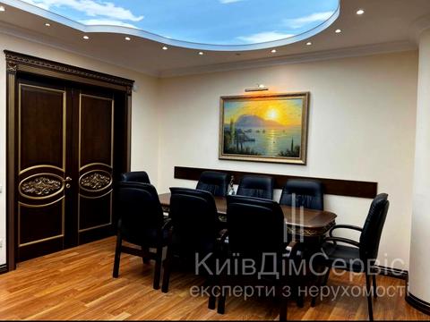 комерційна за адресою Київ, Євгена Коновальця вул. (Щорса), 36-В