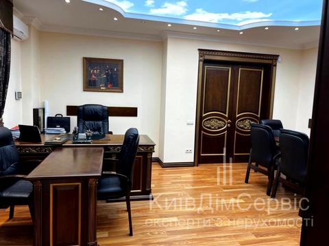 комерційна за адресою Київ, Євгена Коновальця вул. (Щорса), 36-В