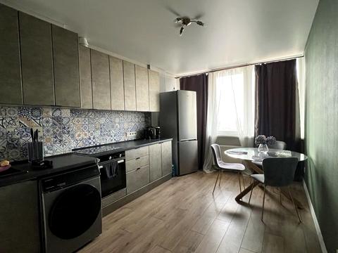 квартира за адресою Полковника Гуляєва просп. (Маршала Жукова), 111