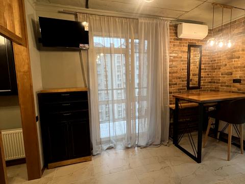 квартира за адресою Василя Симоненка вул., 32