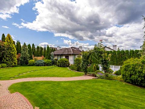 будинок за адресою Зоряна