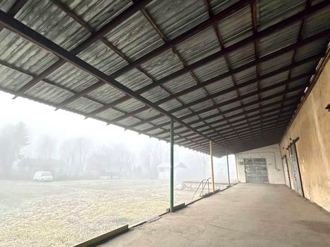 комерційна за адресою Мухи, 17