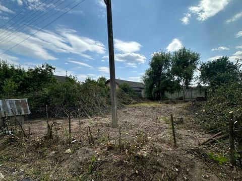 ділянка за адресою Незалежності вул.