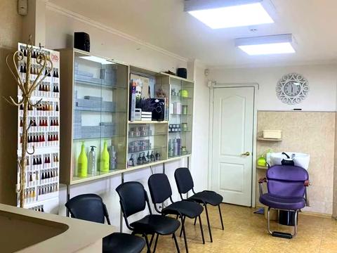 комерційна за адресою Героїв Крут, 18