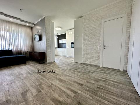 квартира за адресою Миколи Закревського вул., 42-А