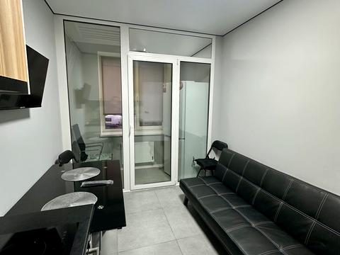 квартира за адресою Героїв Небесної Сотні просп., 16/10