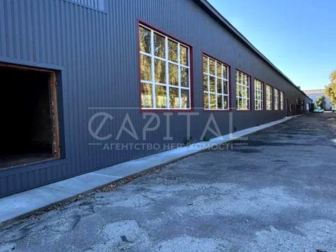 комерційна за адресою Залізнична вул., 5