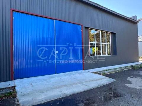 комерційна за адресою Залізнична вул., 5