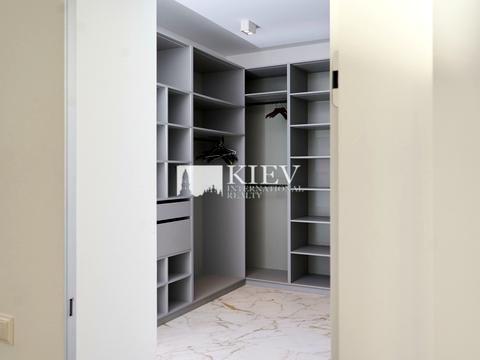 будинок за адресою Абрикосова вул.