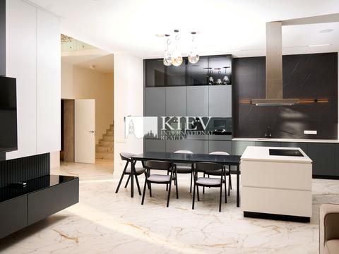 будинок за адресою Абрикосова вул.