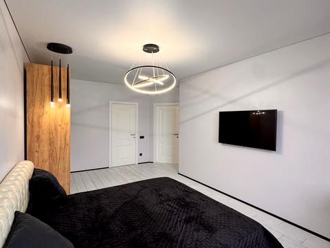 квартира за адресою Микільсько-Слобідська вул., 8