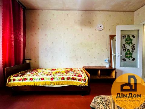 кімната за адресою Миколи Бажана просп., 9-Б