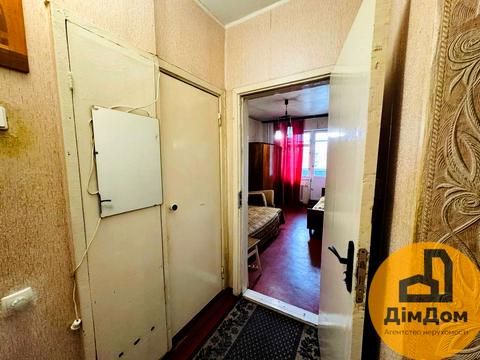 кімната за адресою Миколи Бажана просп., 9-Б