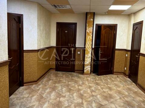 комерційна за адресою Здолбунівська вул., 9-Б