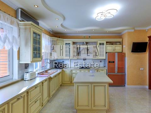 будинок за адресою Лісова