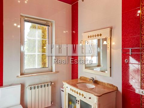 будинок за адресою Лісова