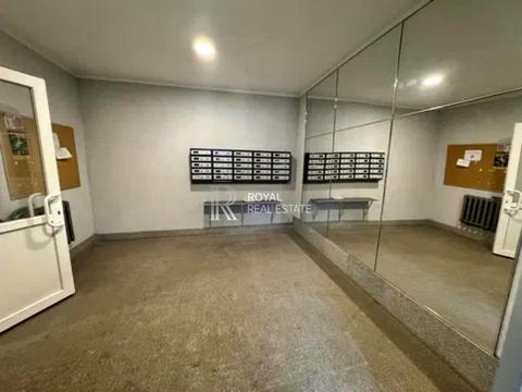 комерційна за адресою Михайла Грушевського вул., 34