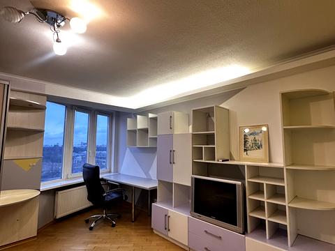 квартира за адресою Михайла Котельникова вул., 1