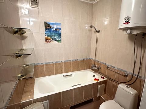 квартира за адресою Михайла Котельникова вул., 1