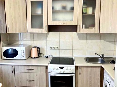 квартира за адресою Євгена Коновальця вул., 136в