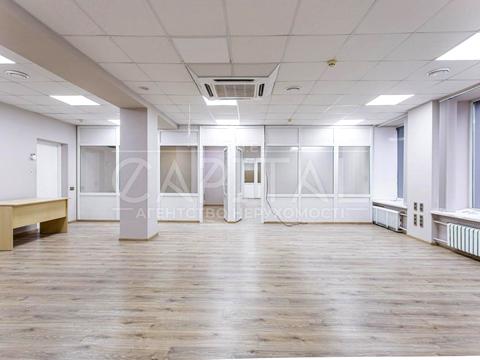 комерційна за адресою Болсуновська вул. (Сергія Струтинського), 8