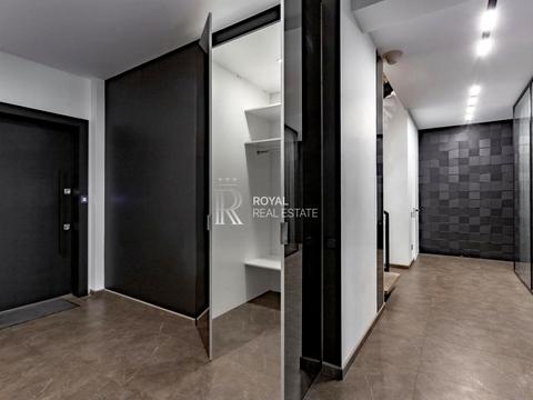 комерційна за адресою Авіаконструктора Антонова вул., 26