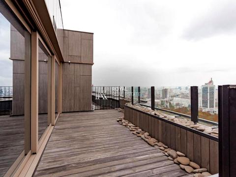 комерційна за адресою Авіаконструктора Антонова вул., 26