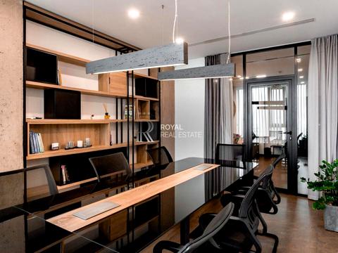 комерційна за адресою Авіаконструктора Антонова вул., 26