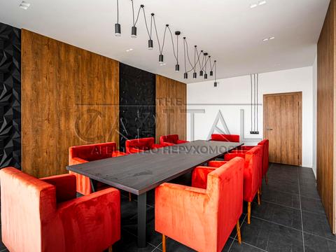 коммерческая по адресу Кловский спуск, 7