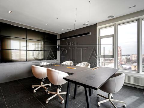 коммерческая по адресу Кловский спуск, 7