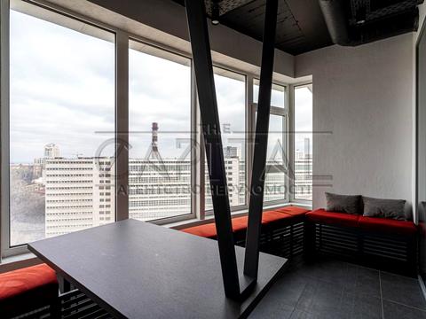 коммерческая по адресу Кловский спуск, 7