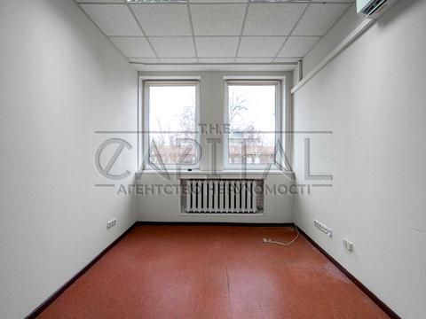 коммерческая по адресу Алексея Тихого ул. (Виборзька), 17/19