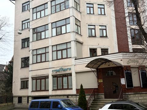 комерційна за адресою Генерала Тараса Чупринки вул. (Пушкіна), 3