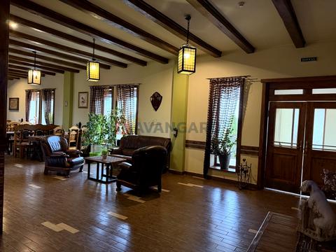 комерційна за адресою Шевченка, 1