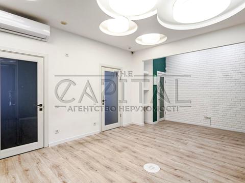 комерційна за адресою Київ, Оболонська набережна вул., 19