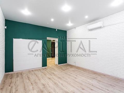 комерційна за адресою Київ, Оболонська набережна вул., 19