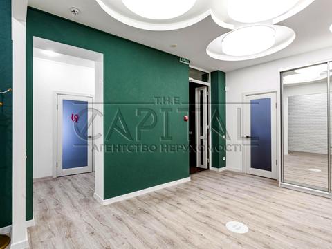 комерційна за адресою Київ, Оболонська набережна вул., 19