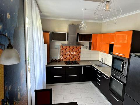 квартира за адресою Амосова пров., 10