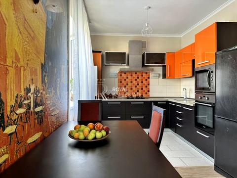 квартира за адресою Амосова пров., 10