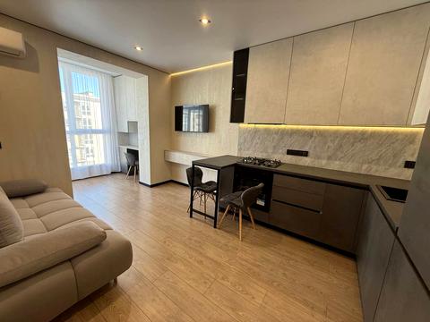 квартира по адресу Співдружності ул., 6